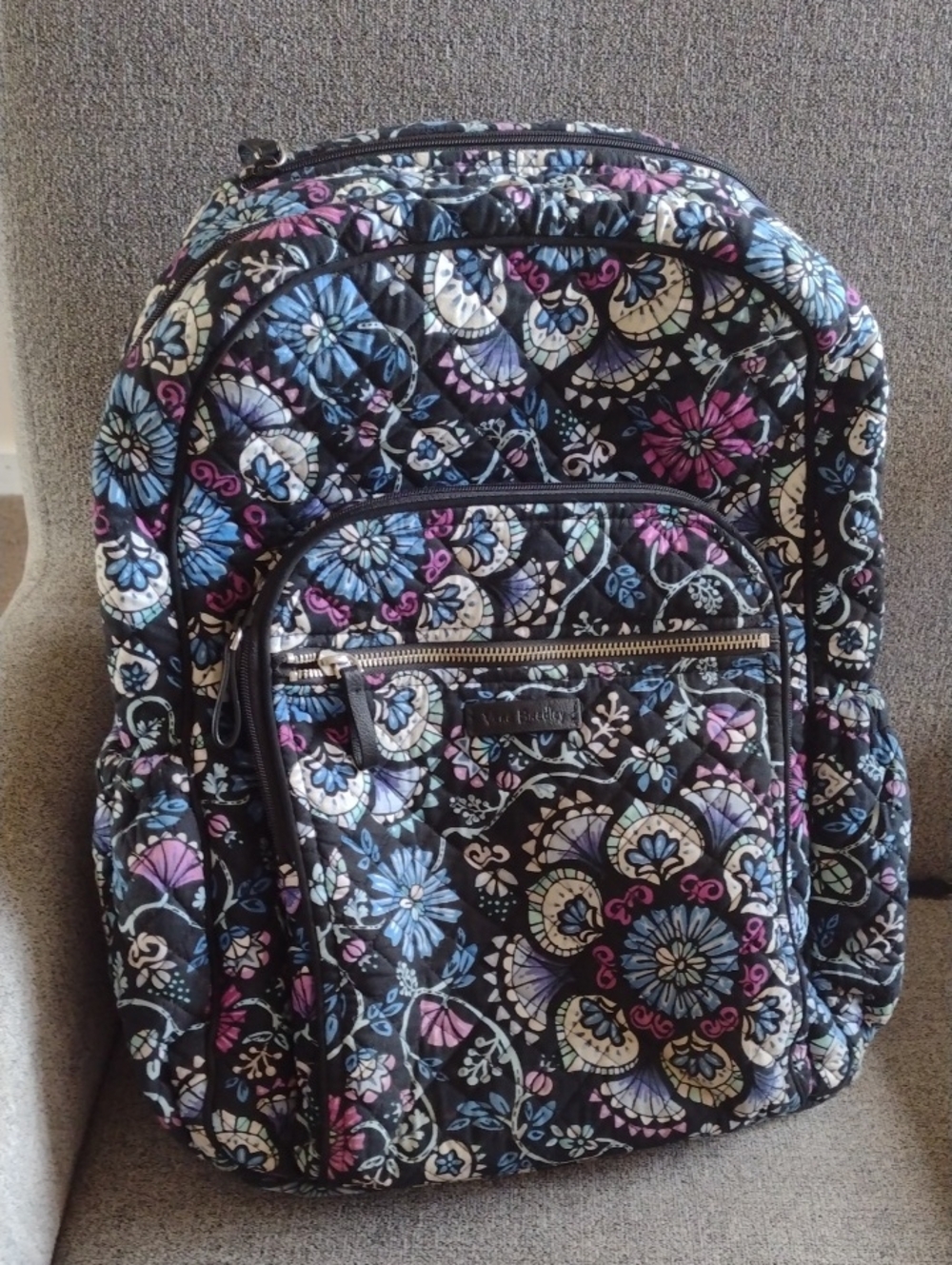 Quilted Floral Pattern Women's Backpack - Black, Blue & Pink